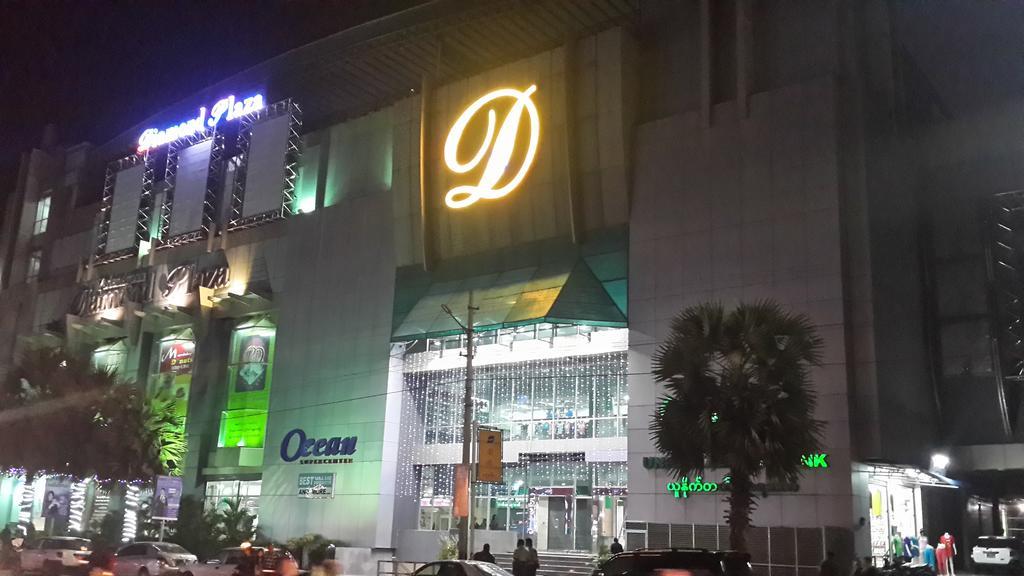 Oway Grand Hotel Mandalay Exteriér fotografie