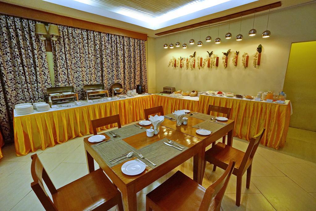 Oway Grand Hotel Mandalay Exteriér fotografie